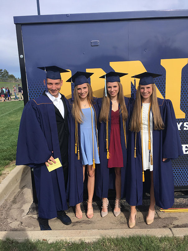 Siblings 2018 graduation