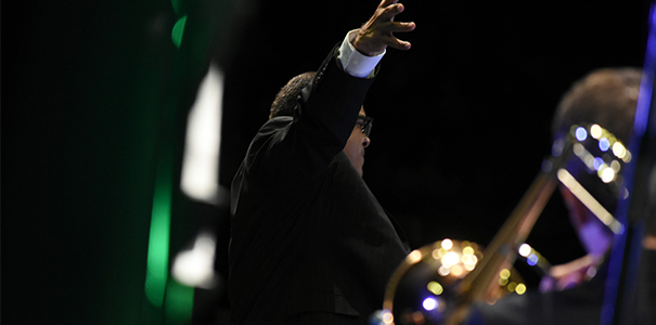 Socrates Garcia conducting at the National Theatre